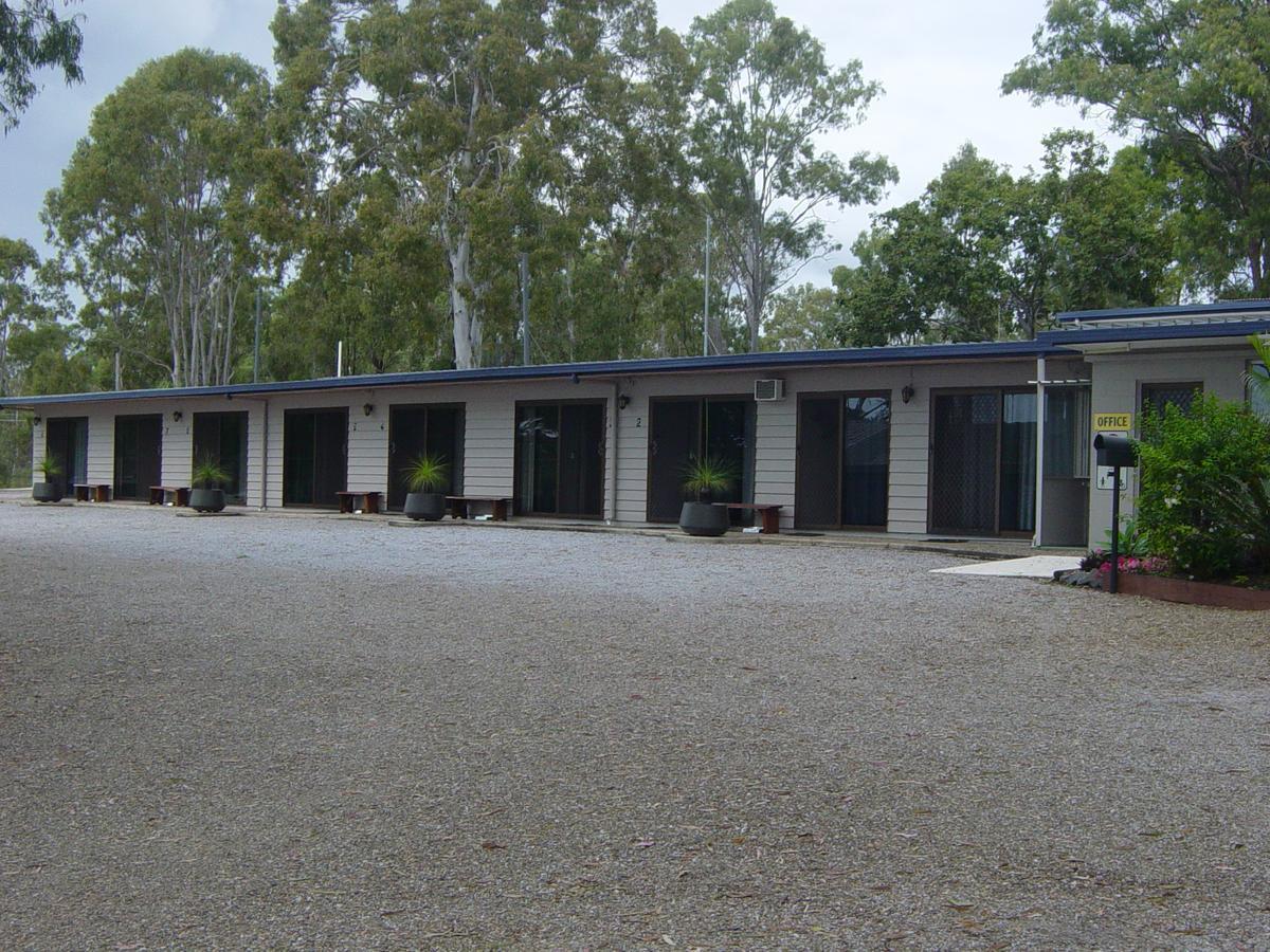 Greenacres Motel / Van Park Benaraby Exterior foto
